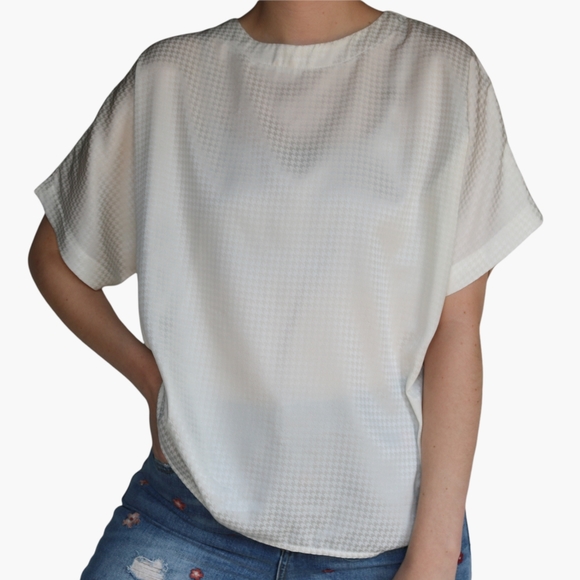 Vintage | Renaissance White Houndstooth Blouse - Picture 16 of 16